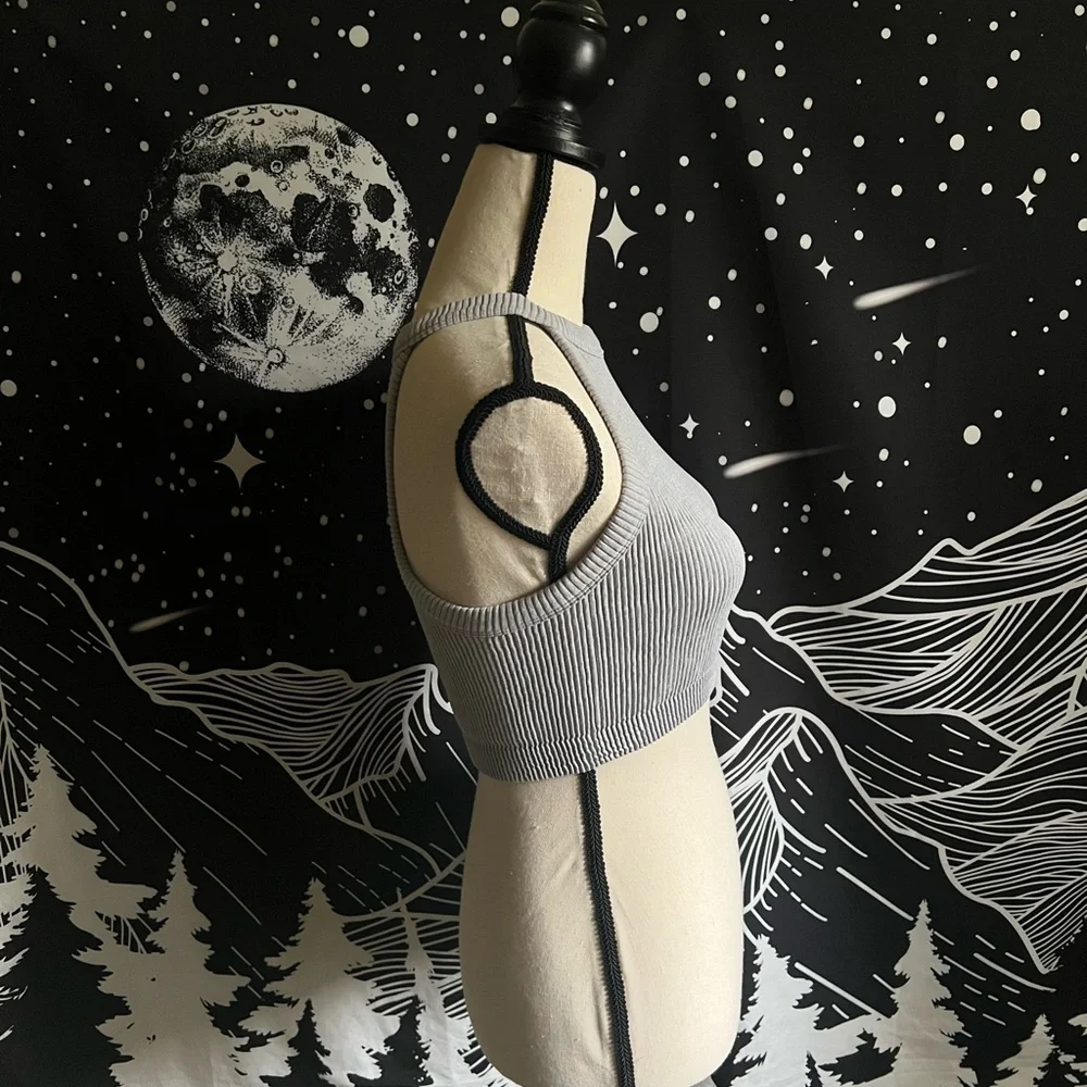 AE Racerback Cropped Tank - Picture 5 of 8